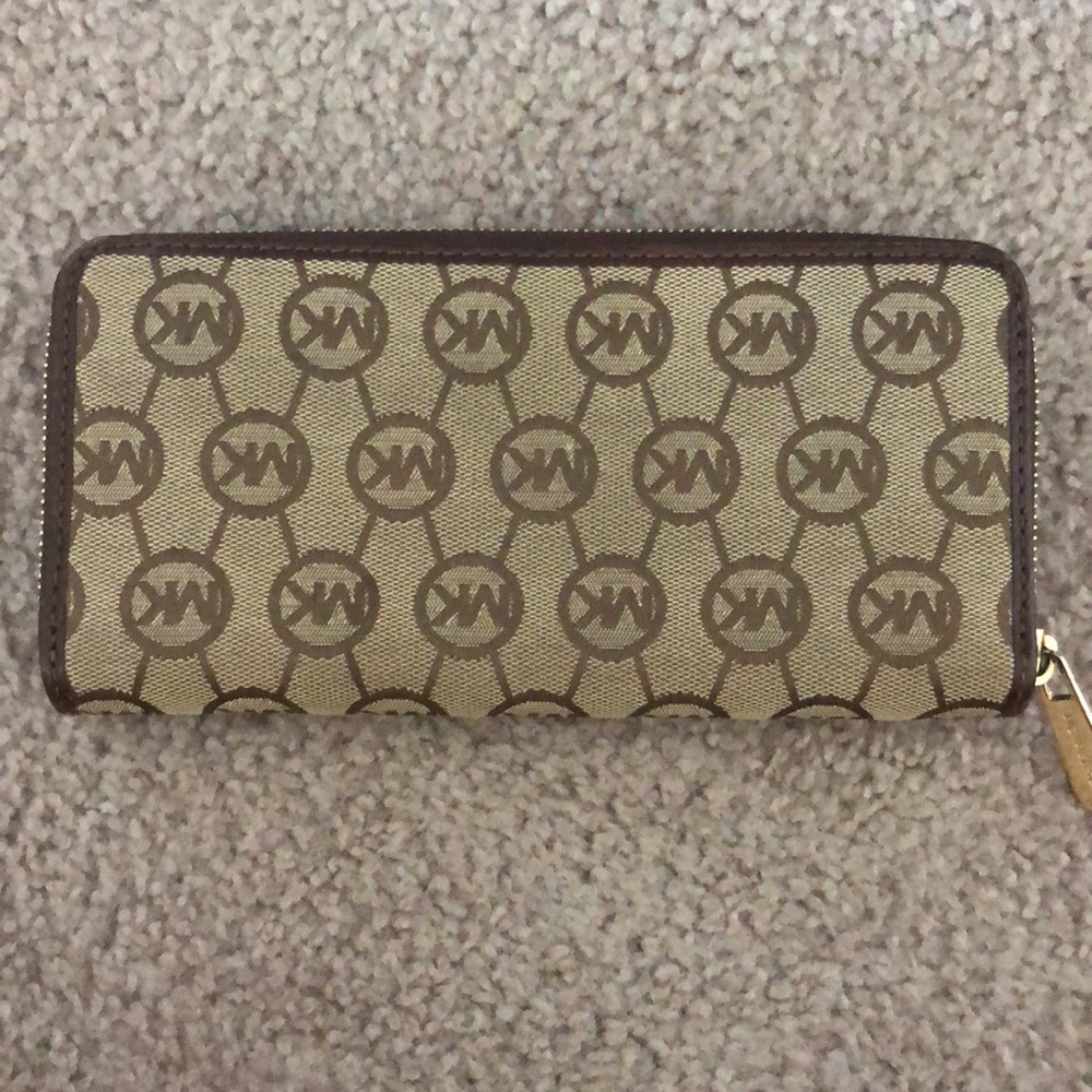 MK Wallet - Picture 2 of 3
